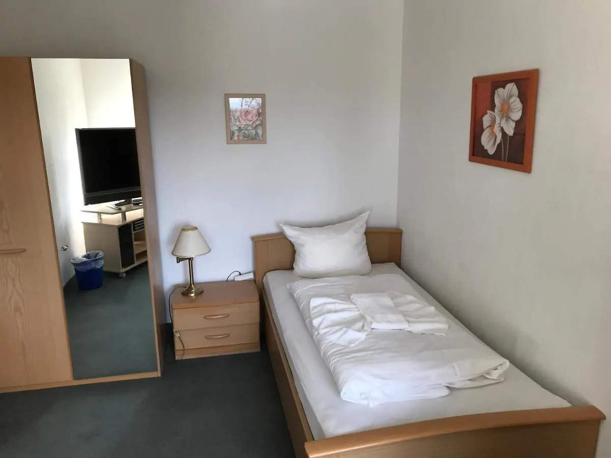 Hotel Hennies Hannover 森德